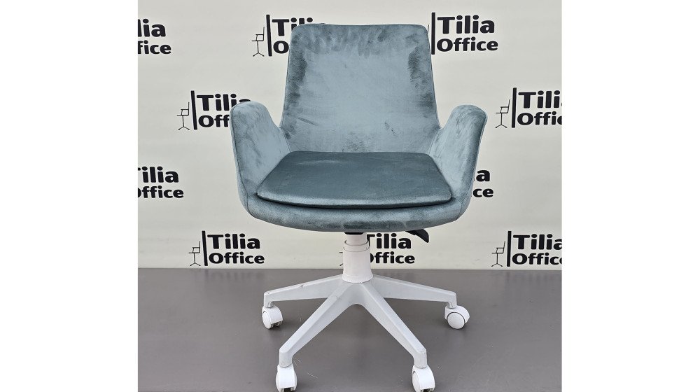 Maki Çalışma ve Çocuk Koltuğu Beyaz Ayak Su Yeşili